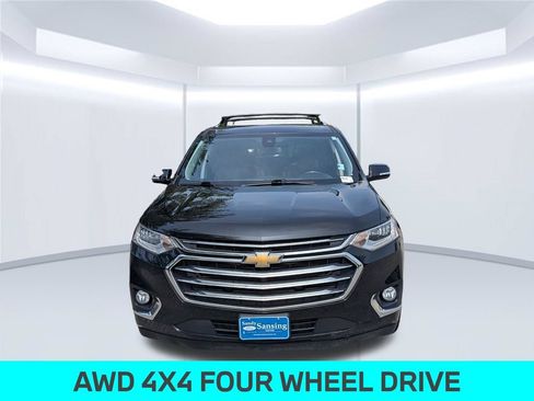 Used 2018 Chevrolet Traverse High Country AWD/4WD image 11