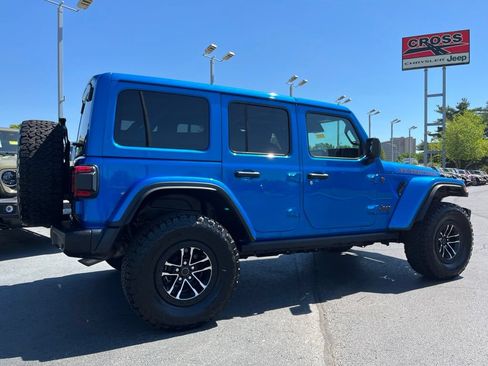 Used 2025 Jeep Wrangler Unlimited Rubicon AWD/4WD image 28