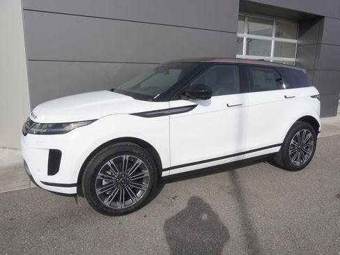 New 2026 Land Rover Range Rover Evoque S image 3