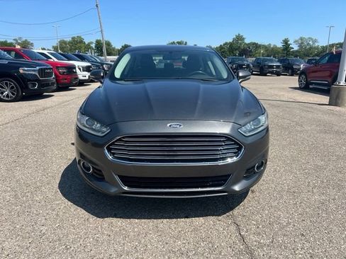 Used 2015 Ford Fusion Titanium FWD image 2