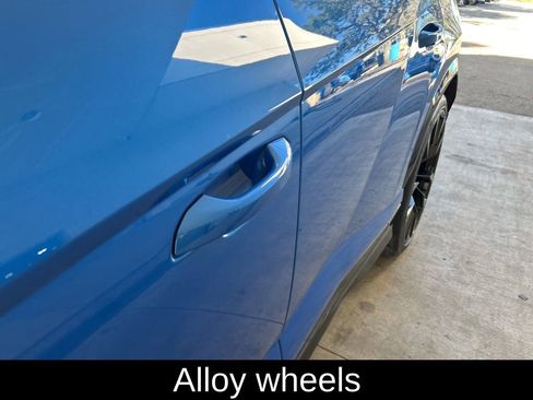 Used 2022 Lamborghini Urus image 20