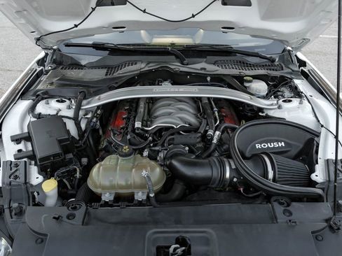 Used 2017 Ford Mustang GT w/ GT Performance Package image 50