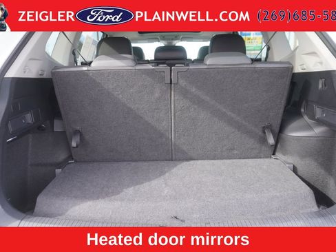Used 2024 Volkswagen Tiguan Wolfsburg Edition FWD image 11