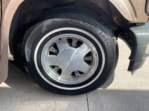 Used 1999 GMC Savana 1500 image 18