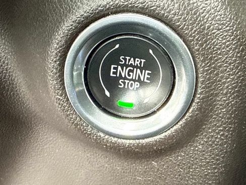 Used 2020 GMC Sierra 1500 Denali w/ Denali Ultimate Package AWD/4WD image 27