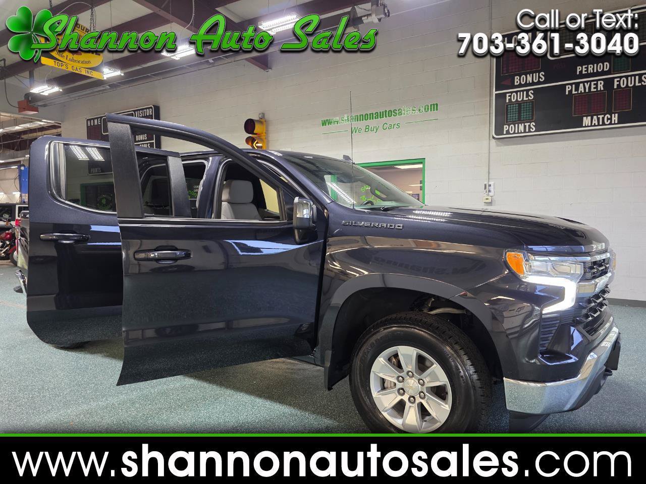Used 2023 Chevrolet Silverado 1500 LT w/ Protection Package AWD/4WD image 1