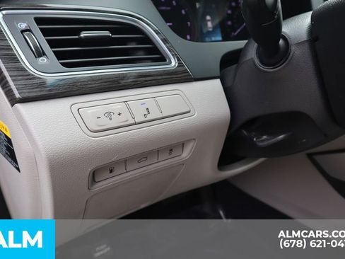 Used 2015 Hyundai Sonata Limited FWD image 13