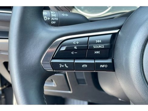Certified 2025 MAZDA MAZDA3 Carbon AWD/4WD image 37