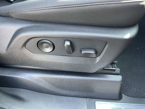 New 2026 GMC Sierra 2500 SLT w/ SLT Premium Package image 27