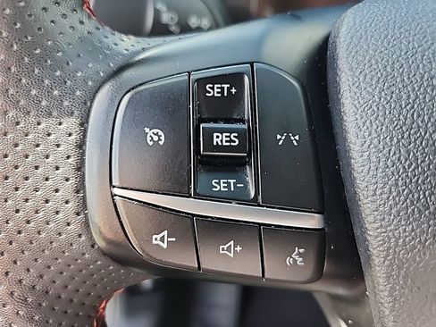 Used 2023 Ford Escape ST-Line image 26