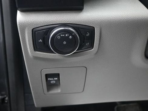 Certified 2017 Ford F150 XL AWD/4WD image 8