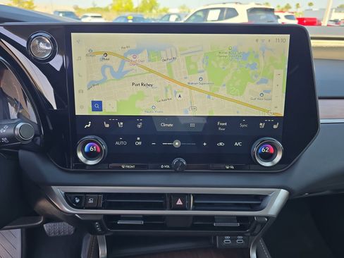 Used 2024 Lexus RX 350 AWD w/ Convenience Package image 18