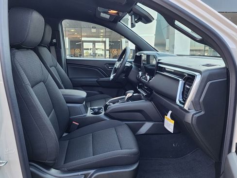 New 2026 GMC Canyon Elevation w/ Convenience Package image 38