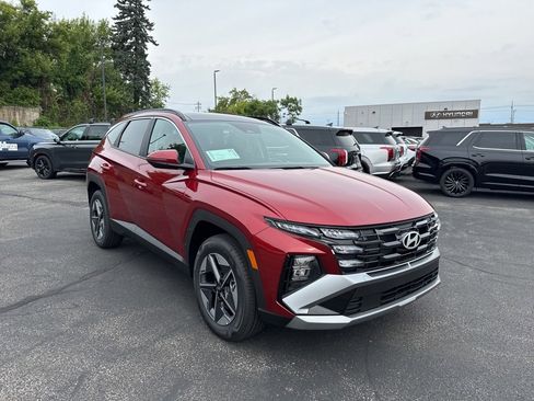 New 2025 Hyundai Tucson SEL image 1