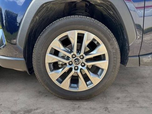 Certified 2019 Toyota RAV4 XLE Premium w/ All Weather Liner Package AWD/4WD image 71