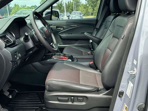 Used 2023 Honda Ridgeline Black Edition image 4