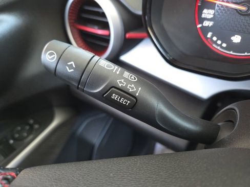 Used 2024 Chevrolet Trax RS w/ Sunroof Package image 51
