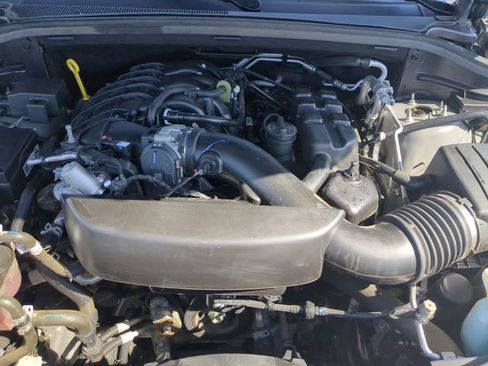 Used 2024 Dodge Durango GT AWD/4WD image 27