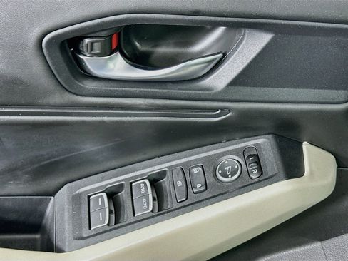 Used 2024 Honda Accord EX image 15
