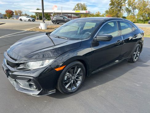 Used 2021 Honda Civic EX image 2