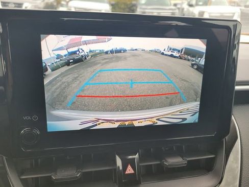 Used 2023 Toyota Corolla LE image 21