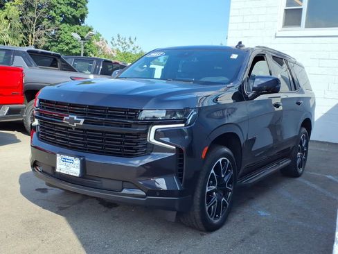 Used 2023 Chevrolet Tahoe RST w/ Luxury Package AWD/4WD image 3