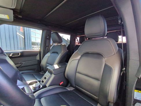 Certified 2025 Ford Bronco Outer Banks image 25