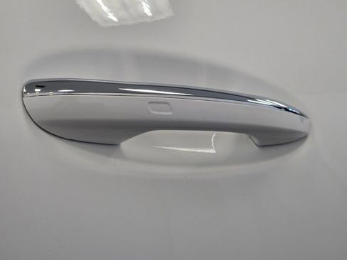 Used 2025 Mercedes-Benz GLC 300 image 29