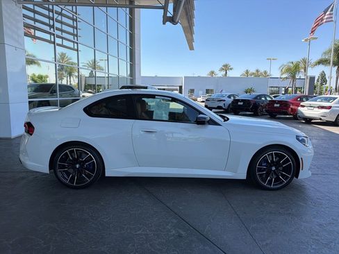 Used 2026 BMW M240i xDrive Coupe AWD/4WD image 3