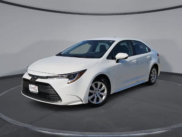 Used 2025 Toyota Corolla LE FWD image 1