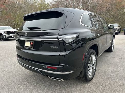 New 2026 Buick Enclave Avenir w/ Super Cruise Package FWD image 6