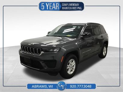 Used 2025 Jeep Grand Cherokee Laredo