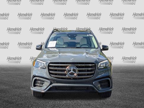 Certified 2025 Mercedes-Benz GLS 450 4MATIC image 3