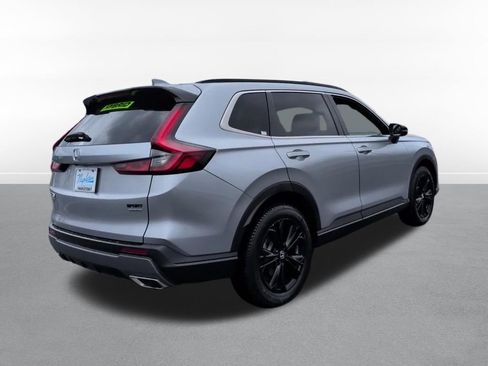 Used 2025 Honda CR-V Sport Touring image 4