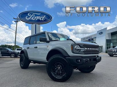 New 2026 Ford Bronco Badlands w/ Sasquatch Package