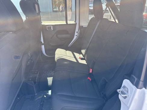 Used 2022 Jeep Wrangler Unlimited Sport AWD/4WD image 26