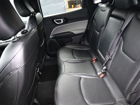 Used 2025 Jeep Compass Limited AWD/4WD image 20