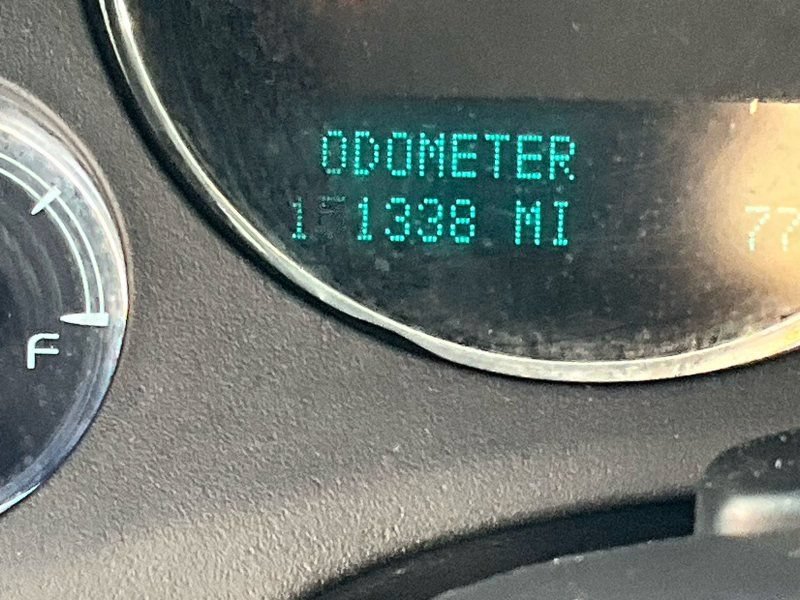 Used 2012 Chevrolet Avalanche LT AWD/4WD image 24