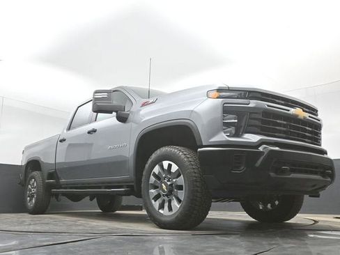 New 2026 Chevrolet Silverado 2500 Custom w/ Custom Convenience Package AWD/4WD image 38