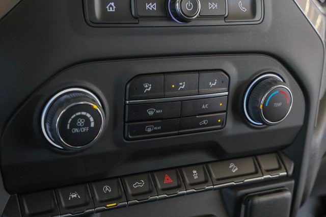 Used 2023 Chevrolet Silverado 1500 Custom Trail Boss w/ LPO, Dark Essentials Package AWD/4WD image 19