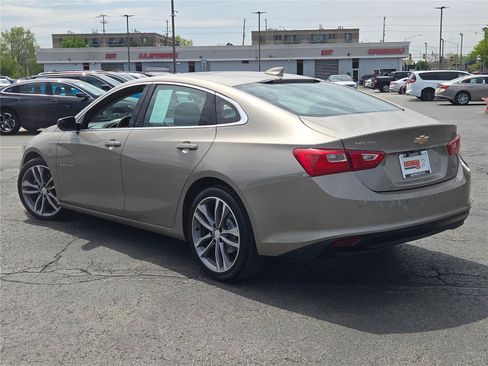 Used 2023 Chevrolet Malibu LT w/ Driver Confidence Package FWD image 16