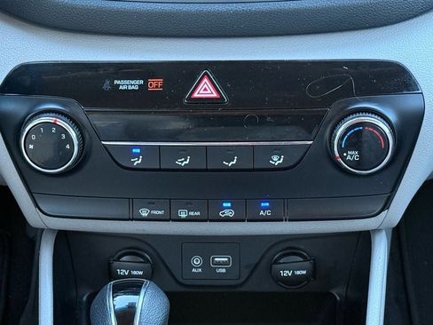 Used 2018 Hyundai Tucson SE image 25