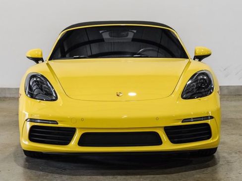 Used 2023 Porsche 718 Boxster S image 2