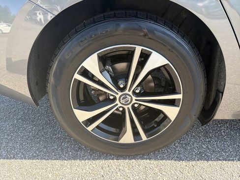 Used 2023 Nissan Sentra SV FWD image 27