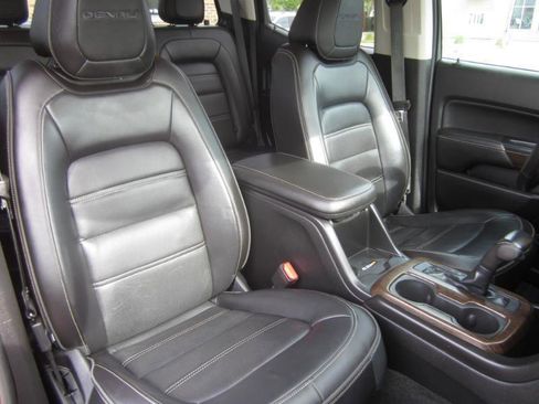 Used 2018 GMC Canyon Denali AWD/4WD image 14