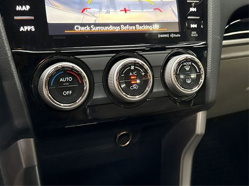 Used 2018 Subaru Forester 2.5i Limited image 24