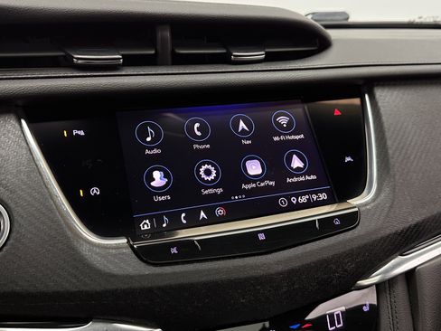 Used 2020 Cadillac XT6 Sport AWD/4WD image 18