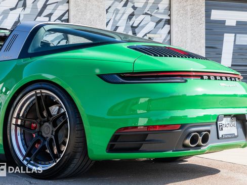 Used 2021 Porsche 911 Targa 4S image 15