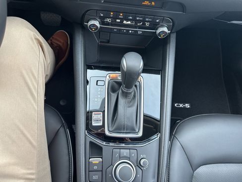New 2025 MAZDA CX-5 AWD 2.5 S w/ Select Package image 40
