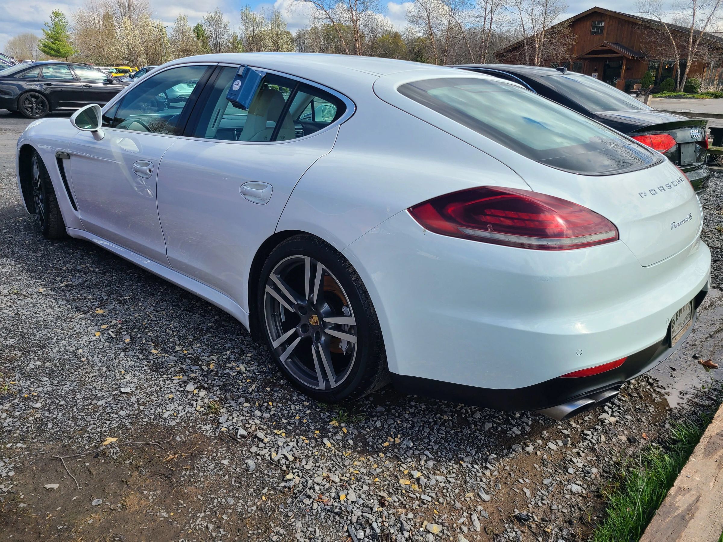 Used 2014 Porsche Panamera 4S AWD/4WD image 3